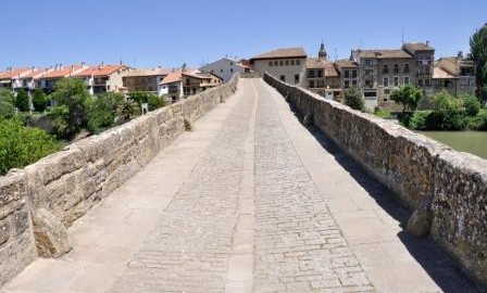 Puente de la Reina, Pamplona