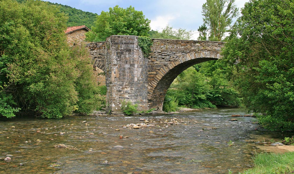 Km  0. Saint Jean Au Pied Du Port.-01