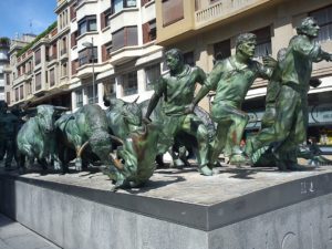 Monumento a los San Fermines en Pamplona