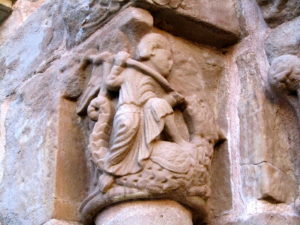 Romanesque capital of San Juan de Acre with the scene of Roldán and the giant Ferragut