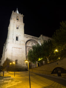 Iglesia de la Asunción de la Virgen en el pueblo de Navarrete