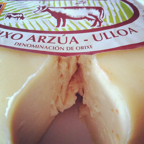 Arzúa-Ulloa cheese of Denomination of Origin