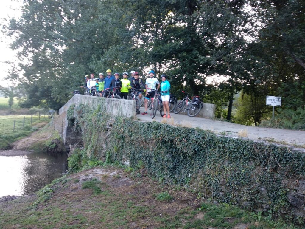 How To Reserve Bikes In Tournride 11 Foto Grupo 2 | Bike Rental For The Camino De Santiago | Tournride